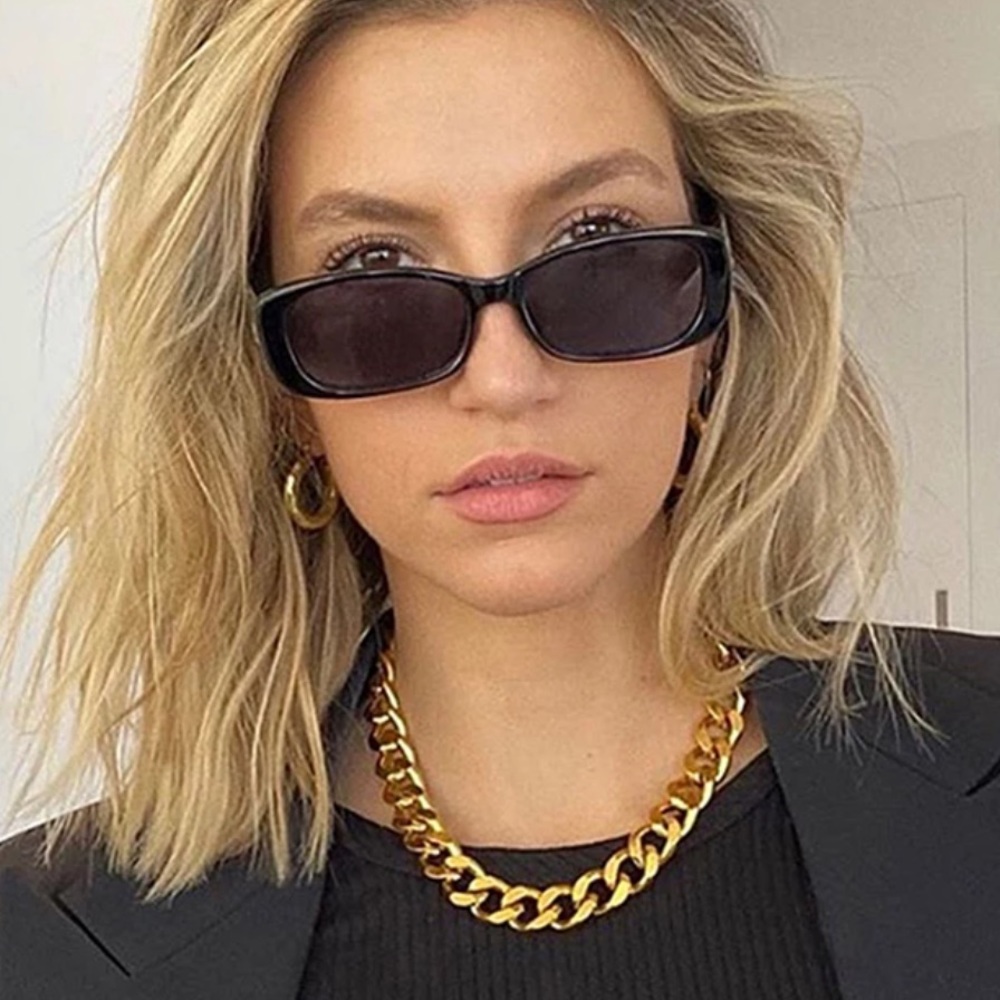 Gold plated chunky chain necklace - Picture 3 of 5